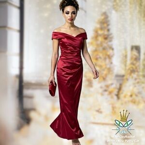Talbot Runhof Deep Christmas Red Evening Dress, Size 8